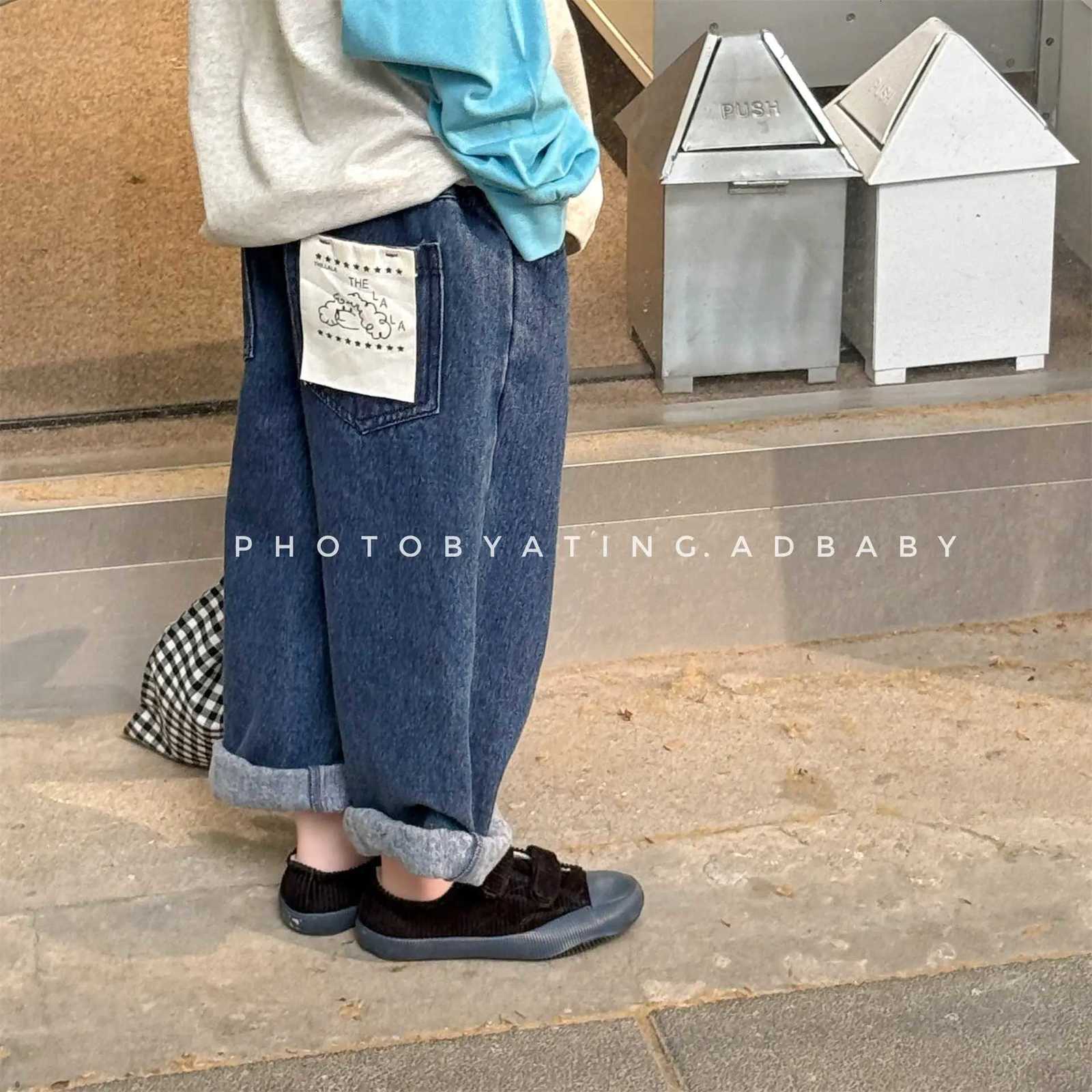 2025 Autumn New Girls Jeans Solid Children Casual Pants Baby Boys Denim Trousers Fashion Patch Toddler Harem Pants Kids ClothesT251017