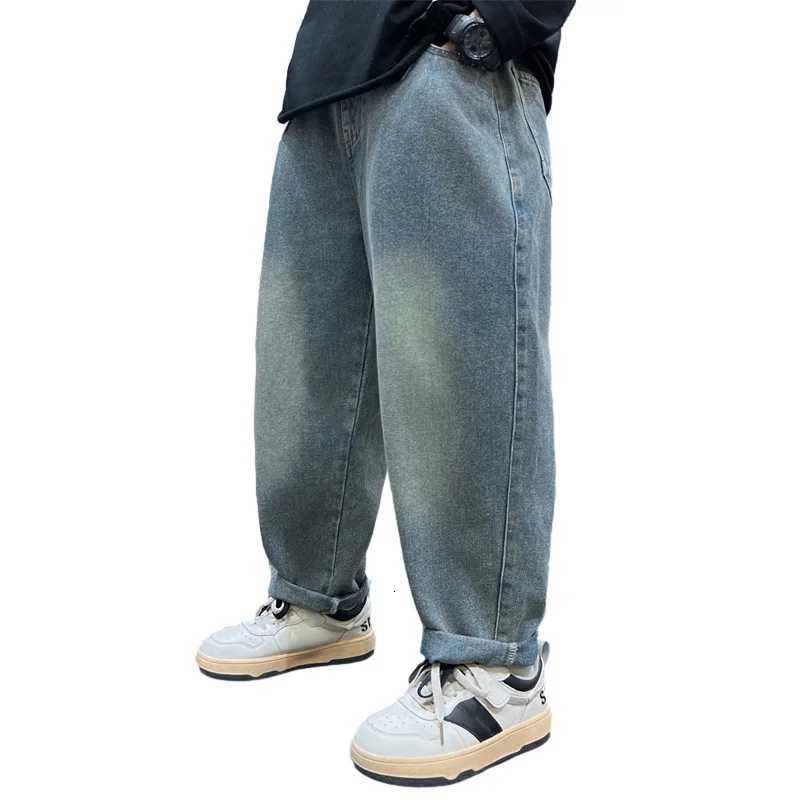 2025 Spring Autumn Boy Retro Blue Jeans For School Kids Casual Loose Straight Denim Pants Child Fashion Street Jeans TrousersT251017