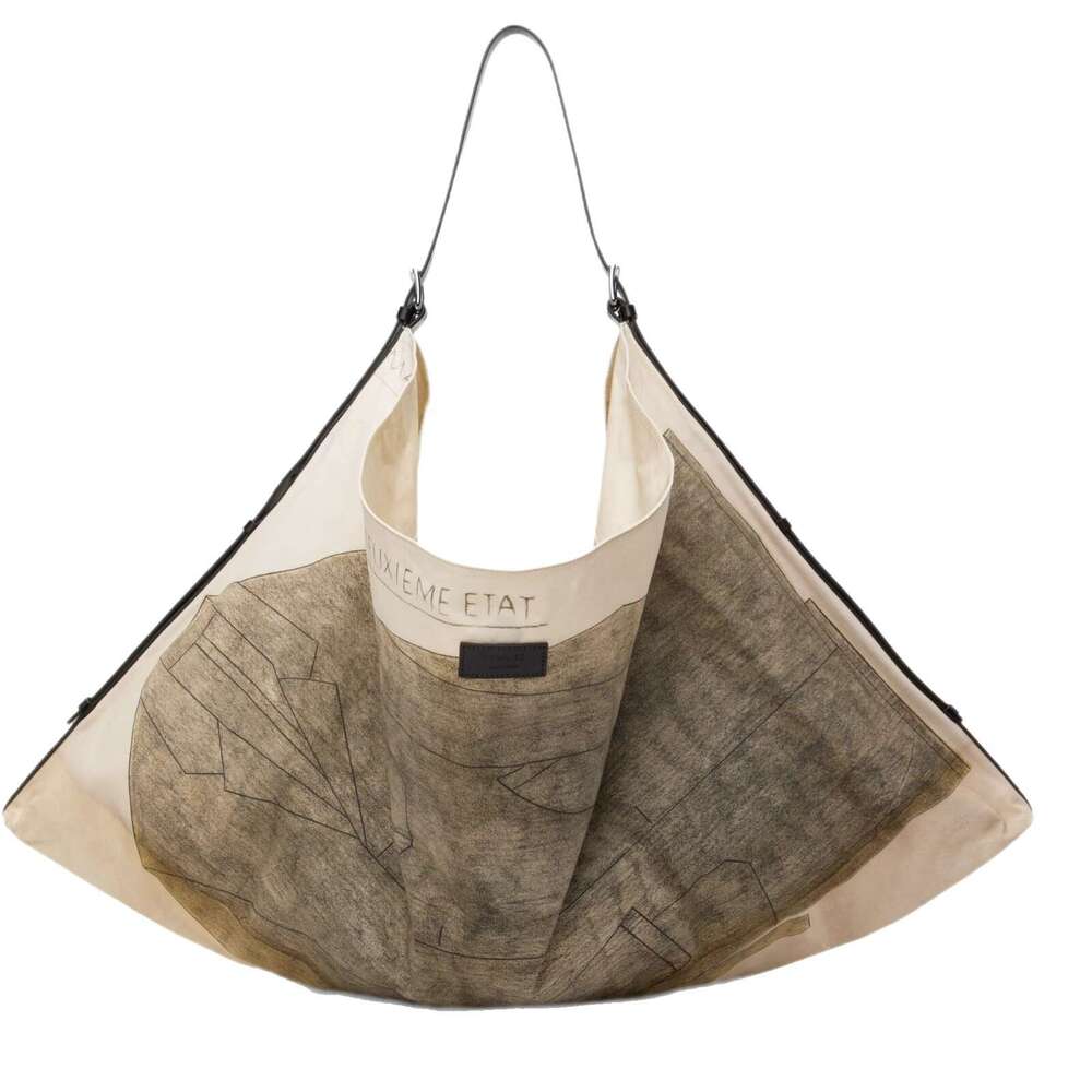 Lemai*E Collaboration 25Ss Hand-Painted Canvas Casual Minimalist Style Printed Shoulder Tote Bag Large Capacity