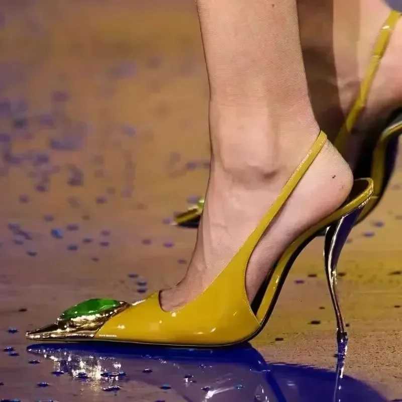 Luxury Metal Jewel Decoration Heels Women 2025 Sexy Pointed Toe Patent Leather Women Pumps Elegant Banquet High Heeled Sandals Z251015