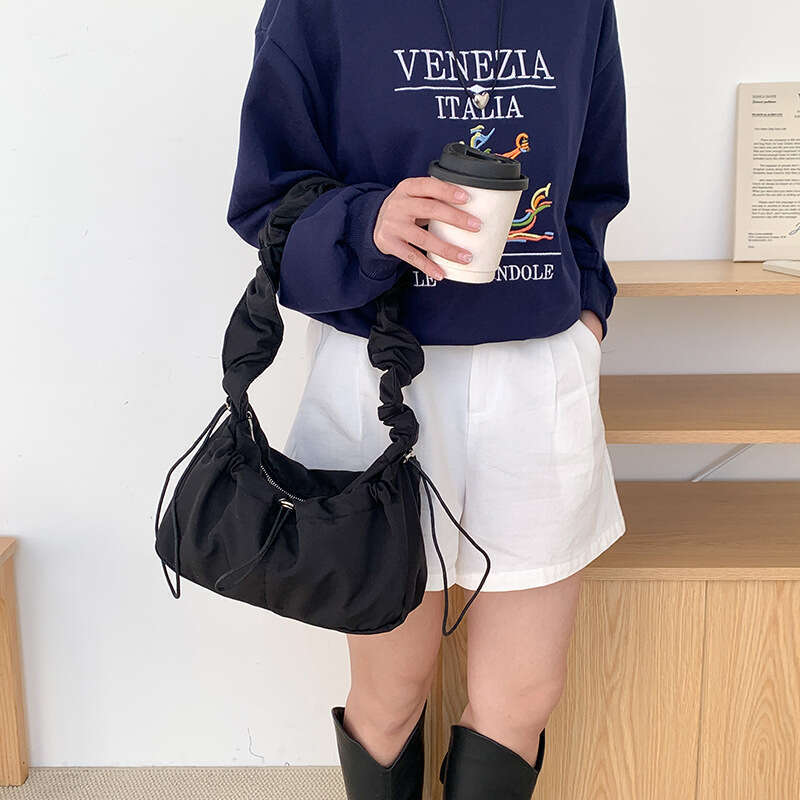 Pleated Underarm Cloud Elegant Simple Korean Style Single Shoulder For Women High-End Niche Nylon Bag Commuting Versatile B5