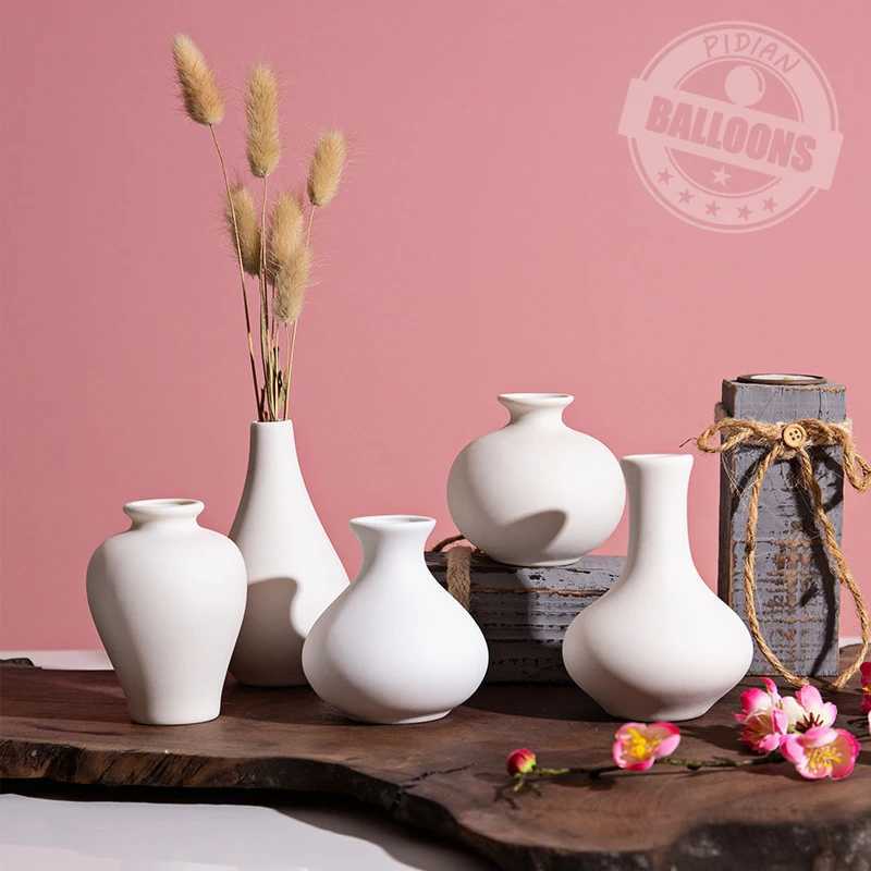 Ins Flower Ornaments Ceramic Small Flower Bottle White Vase Crafts Flower Arrangement Fragrance Bottle Room Decoration Ceramics C251017