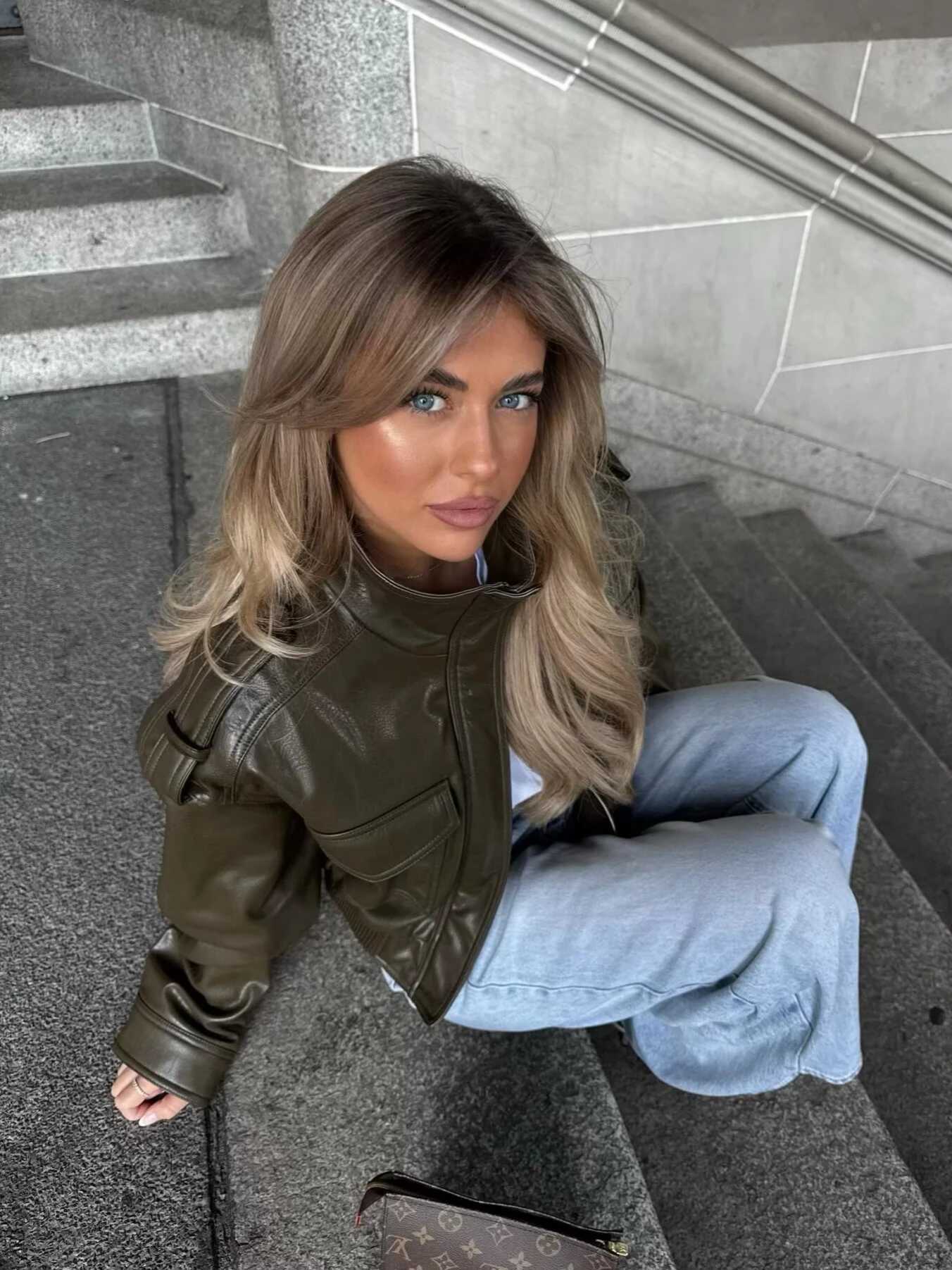 Winter New Army green Faux Leather Jackets For Women Casual Stand Collar Pocket Loose Jacket Female Vintage Short Coat OutwearT251017