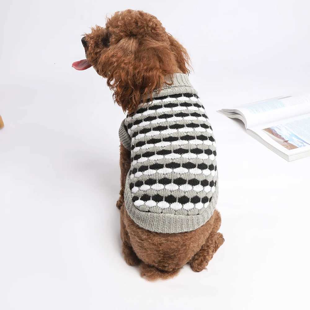 Newest Sphynx Cat Sweater Winter Pet Clothes for Cats Gotas Katten Kedi Pullovers Puppy Dog mascotas Clothing roupa pet cachorroW251017