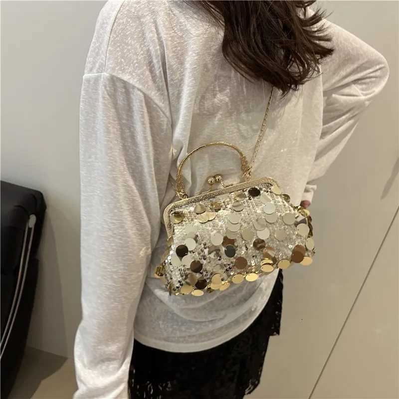 Elegant Sequined Evening Shoulder Bags for Women Solid Color Ladies Clip Chain Crossbody Bag Casual Female Shell Handbags Purse Z251017
