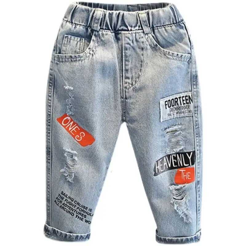 Boys Ripped Jeans Spring and Autumn New Collection Kids Pant Childrens Outerwear Loose and Handsome Trousers 80150cmT251017