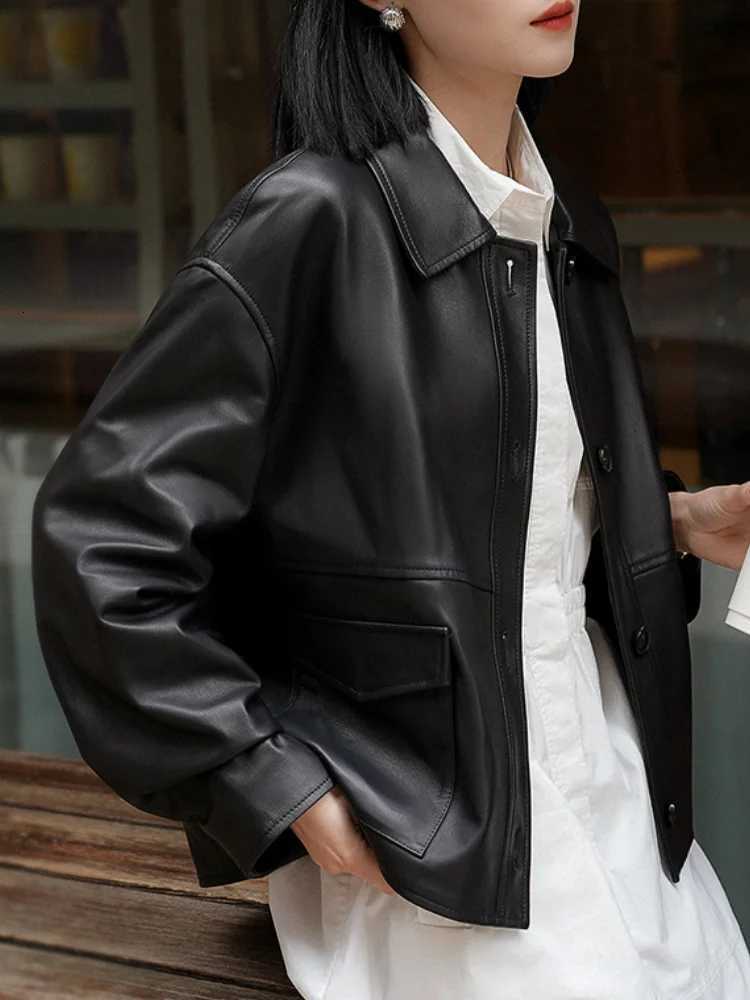 Leather Jacket with Pockets Buttons Front Faux Leather Coat Lapel Collar Long Sleeves Tops AutumnWinter Woman ClothingT251017