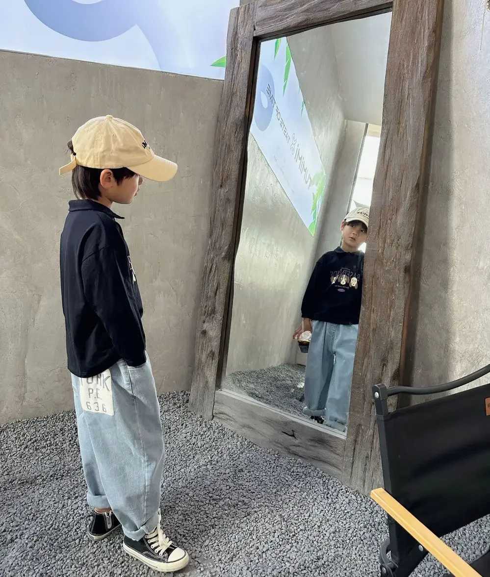 New Korean Edition Boys and Girls Spring Pants Childrens Cool Casual Jeans Trousers Childrens Autumn Jeans PantT251017