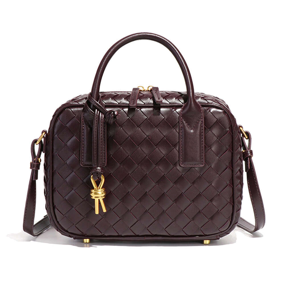 Handwoven Boston Pillow Commuting Versatile Handheld Camera Trendy Single Shoulder Crossbody Bag