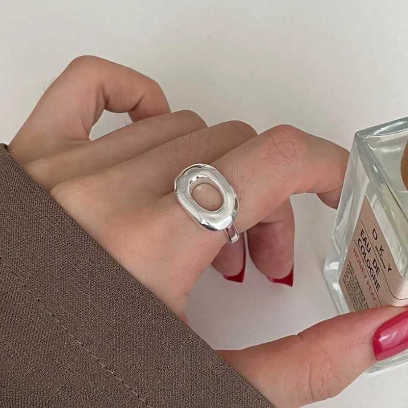 Stainless Steel Simple Hollow Rings for Women Geometric Fashion Smiple Open Handmade Allergy Party Jewelry Gifts 2023 NewW251017