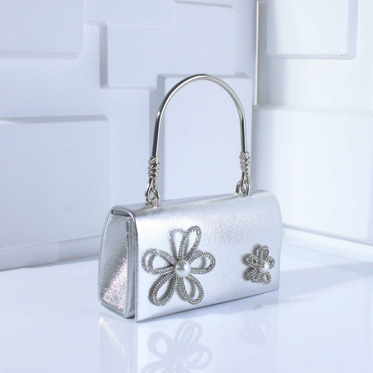 New High-End Rhinestone Flower Evening Bag Handbag Exquisite Versatile Crossbody Dress Bag Wedding Bag Small Square Bag