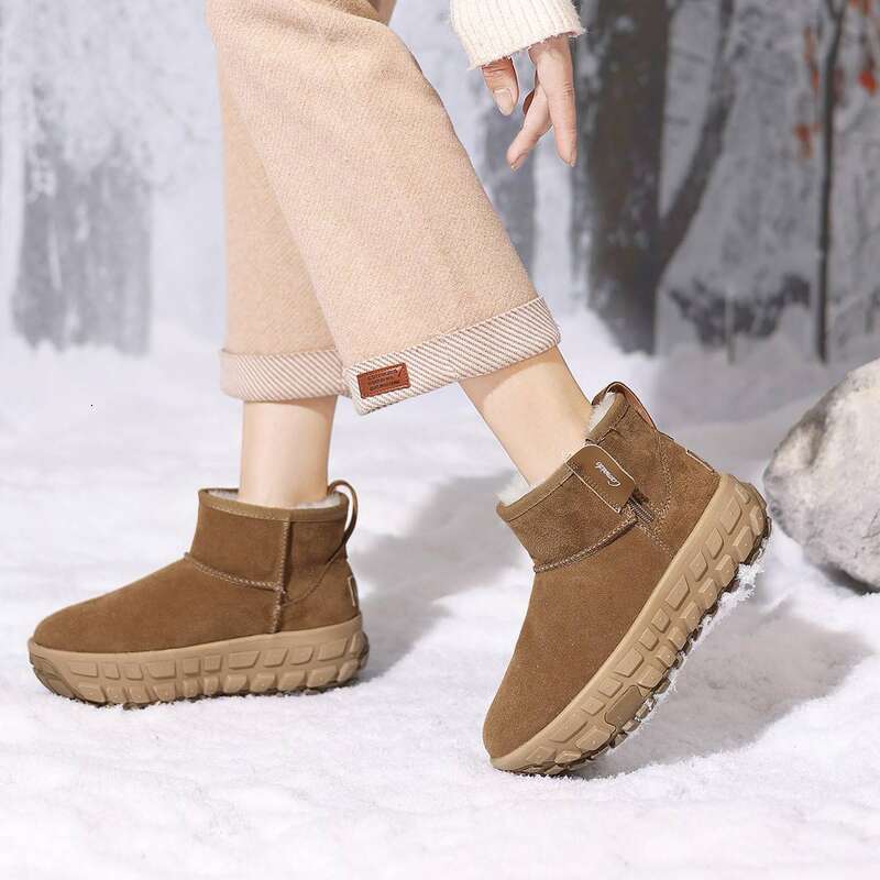 Cameido Women's Snow Boots With Thick Tire Soles, Fleece-Lined And Warm Cotton Boots, Made Of Frosted Leather,