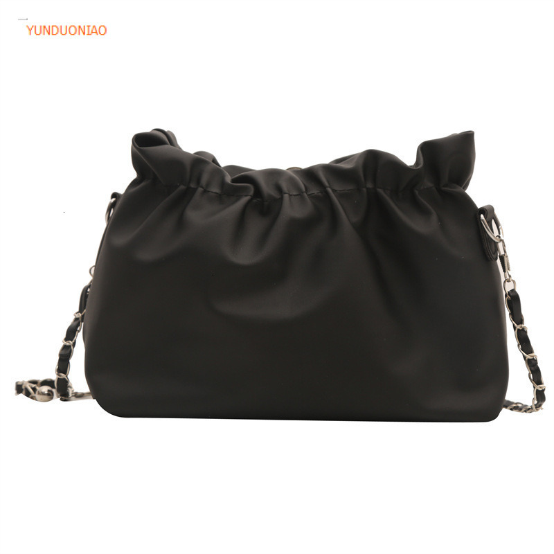 2025 Autumn And Winter New Designer New Solid Color Simple Style Luxury Handbag Chain Shoulder Crossbody Bag Pleated Cloud Bag