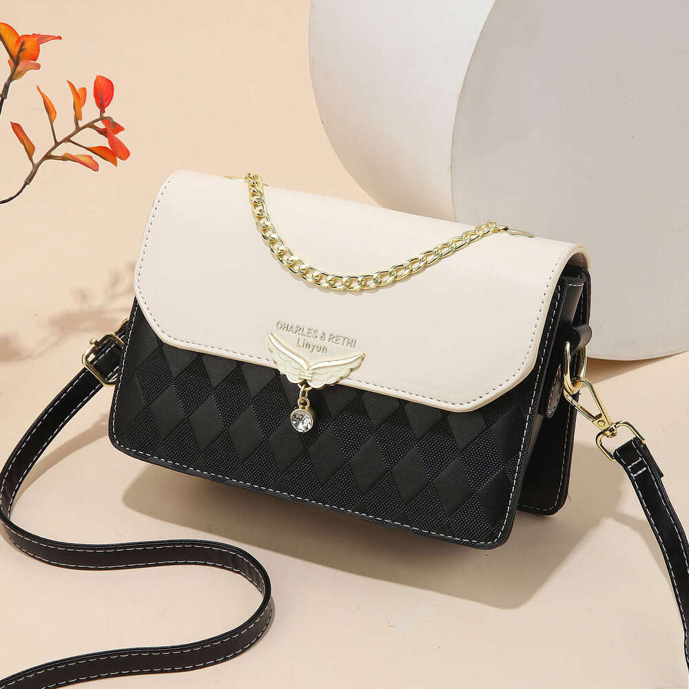 Women's 2025 New Trendy Crossbody Lightweight Summer Color Block Shoulder High-end Chain Small Square Bag