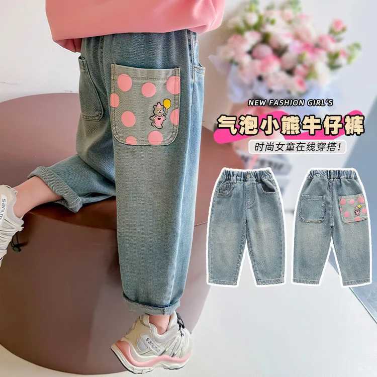 Girls Cartoon Pocket Jeans 2025 Spring and Autumn New Children Loose Korean Baby Casual Girl Fashionable Radish Denim PantsT251017