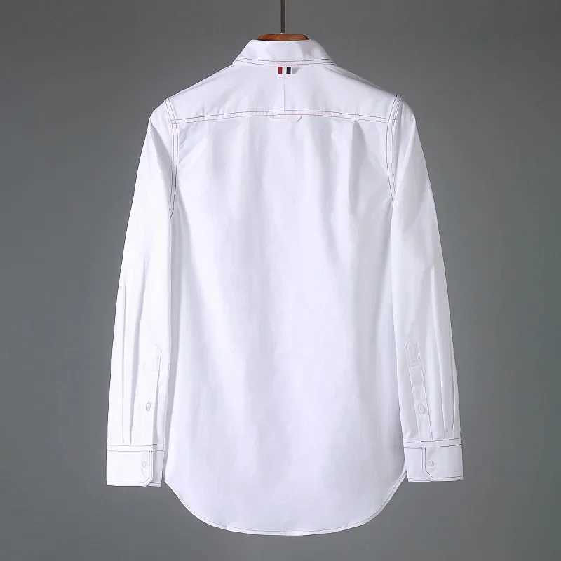 TB JL Womens Casual Oxford Shirt Butterfly Collar Color Block Red Blue Line Luxury Cotton Button up Top Fashionable Womens Clo J251017