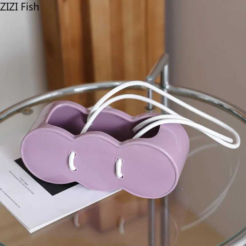 Creative Handbag Shape Ceramic Vase Handheld Flower Basket Table Decoration Flowers Arrangement Floral Vase Room Aesthetic Decor C251017