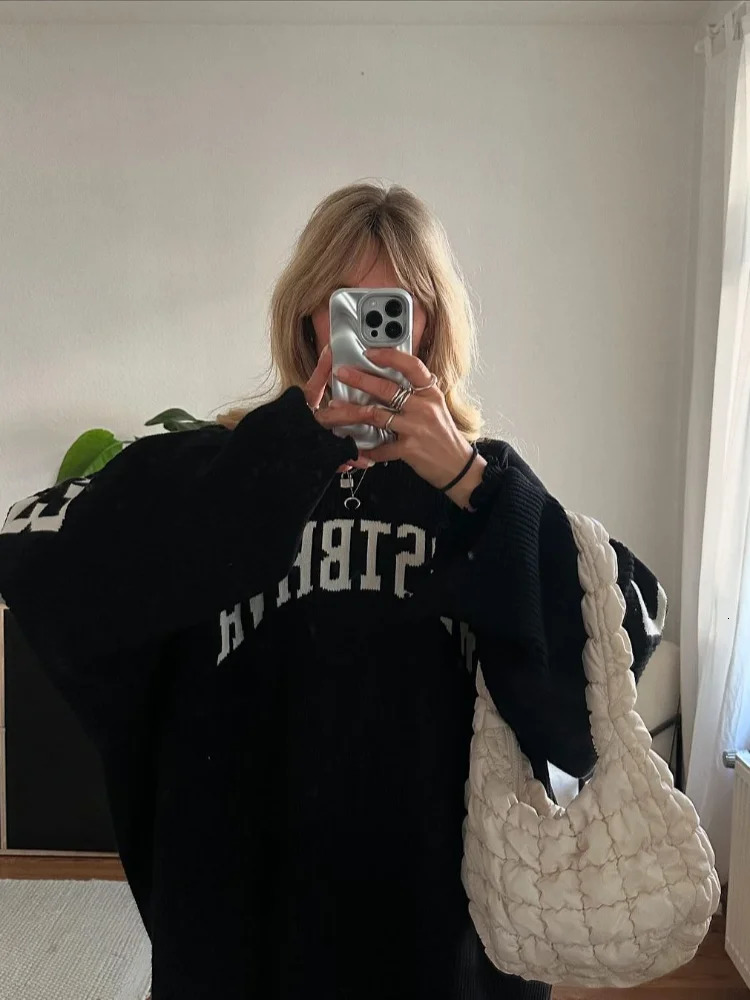 Fashion Letter Printing Knit Sweater For Women Casual Oneck Distressed Hem Oversized Pullover Lady Autumn Streetwear Tops 251016