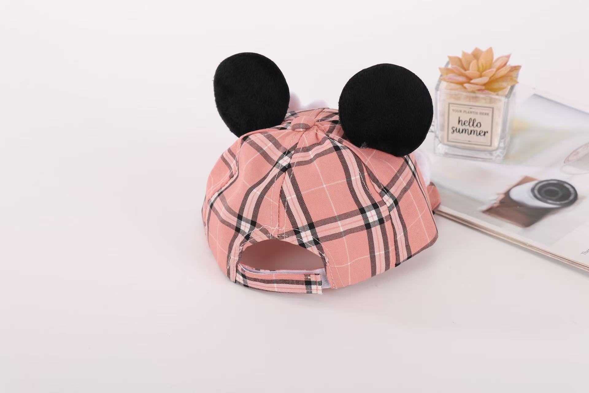 Cute cartoon children's hat with big ears design internet celebrity photo hat baseball cap