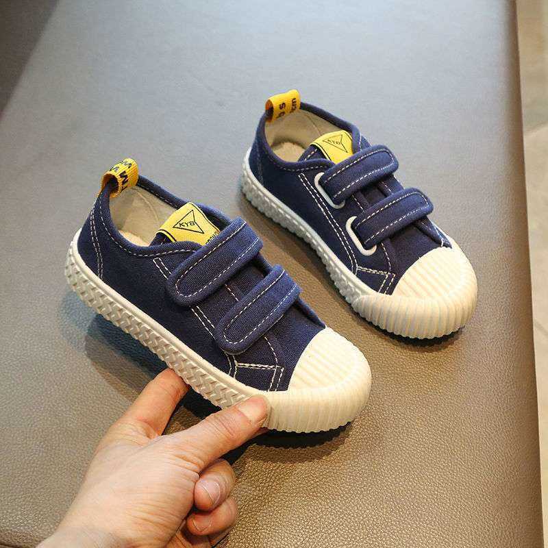 Childrens canvas shoes 2025 Spring and Autumn Korean version low top board shoes for boys and girls baby white shoes casual cloth shoes W251017