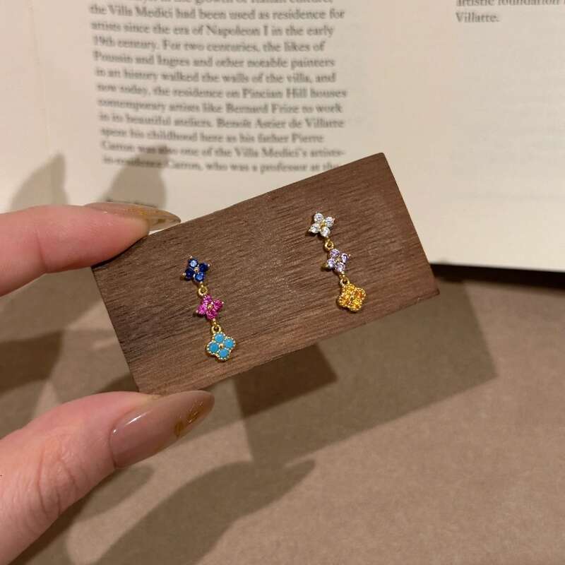 Necklace Designer earrings ring for Women luxury pendant necklace men Fashion turquoise Zircon inlay four-leaf clover Light Unique Festival gift