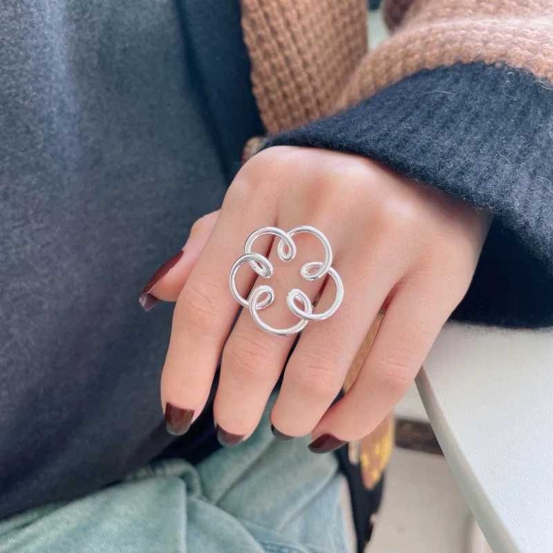 Foxanry Silver Color Flower Geometric Rings For Women Girl Minimalist Exaggerated Sweet Elegant Handmade Engagement Jewelry GiftW251017