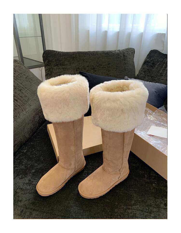 P92023 Autumn Winter New Korean Style Mid-Calf Warm Snow Boots With Veet And Thickened Buttons, Versatile Plush Women's
