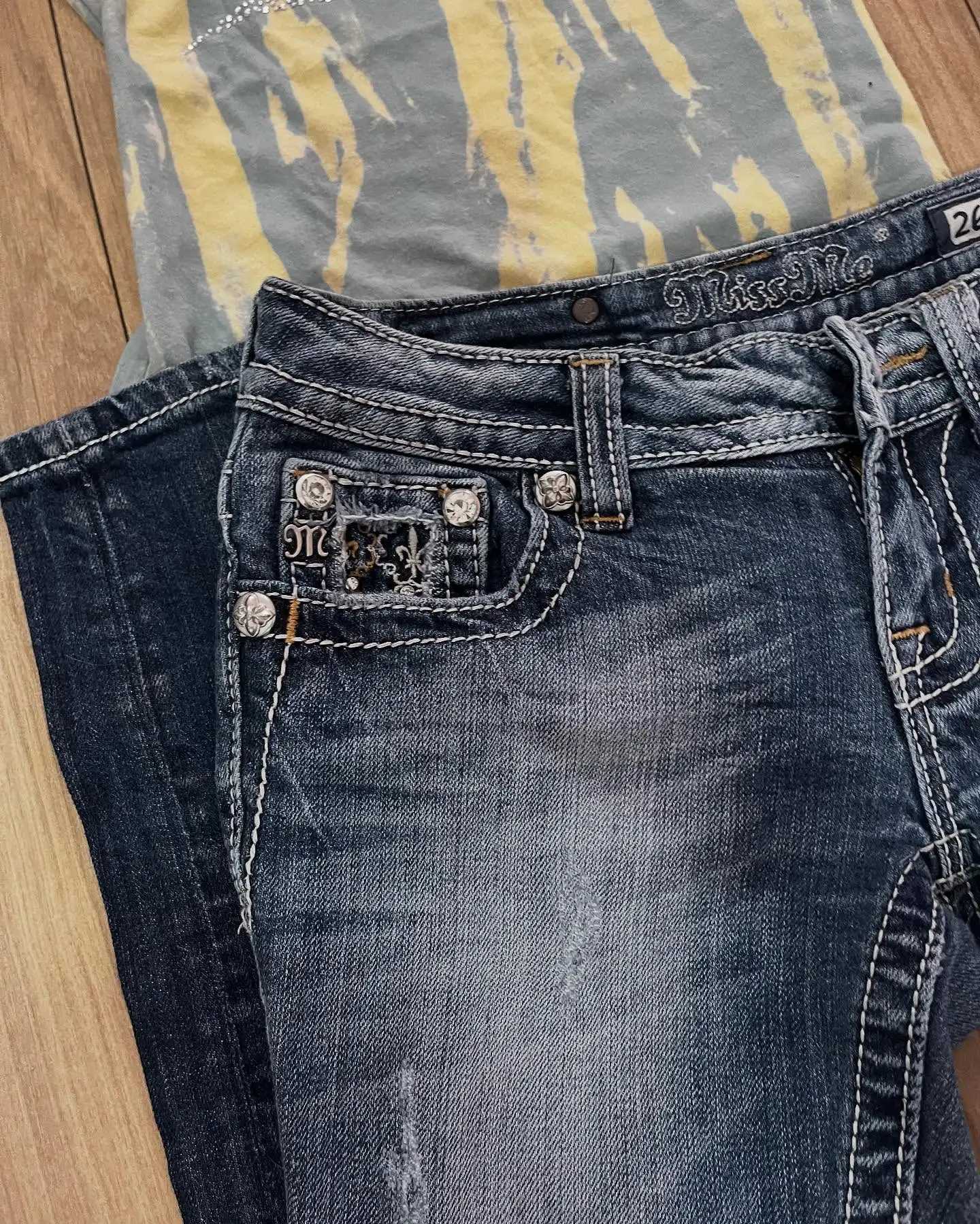 Retro Miss Me Boot Cut Jeans Female Y2K New Blue Jeans Embroidered Wing Pocket Hip Hop Harajuku Gothic Wide Pants Street Wear L251017