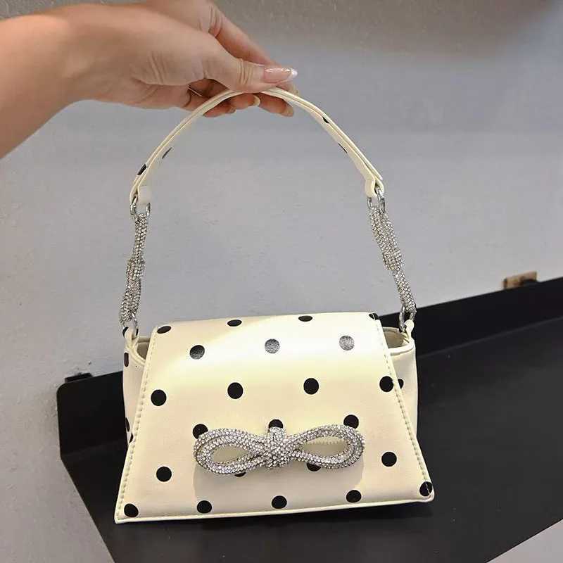 Feng Xiaoxiangfeng Handbag Polka Dot Harajuku Butterfly Decorative Shoulder Underarm Bag Trendy Personality Bag Z251017