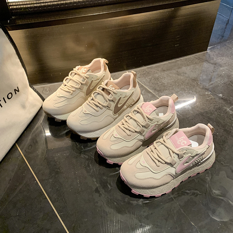 Designer Shoes Hot Free Shipping 2025 Autumn New Retro Thick soled Casual Shoes Lightweight Fashionable Versatile Sports Shoes for Women pink khaki