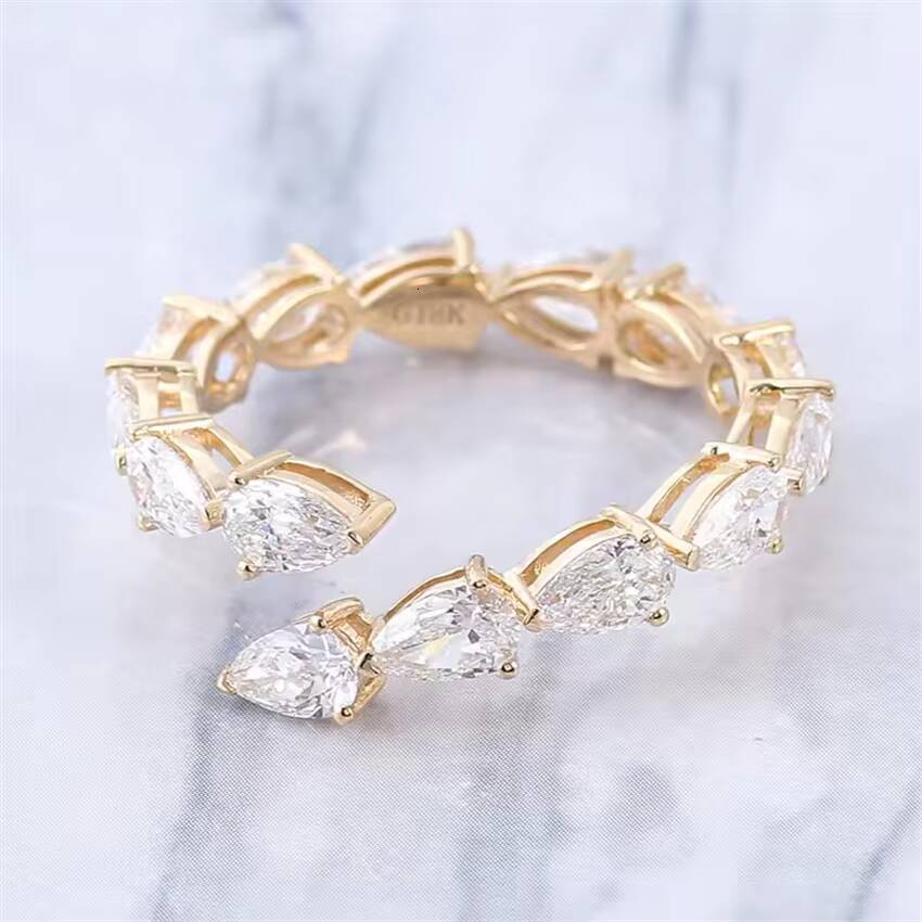 Speedin New Design Fashion Jewelry Rings 18K Yellow Gold VVS DEF Color Pear Cut Labgrown Diamond Ring
