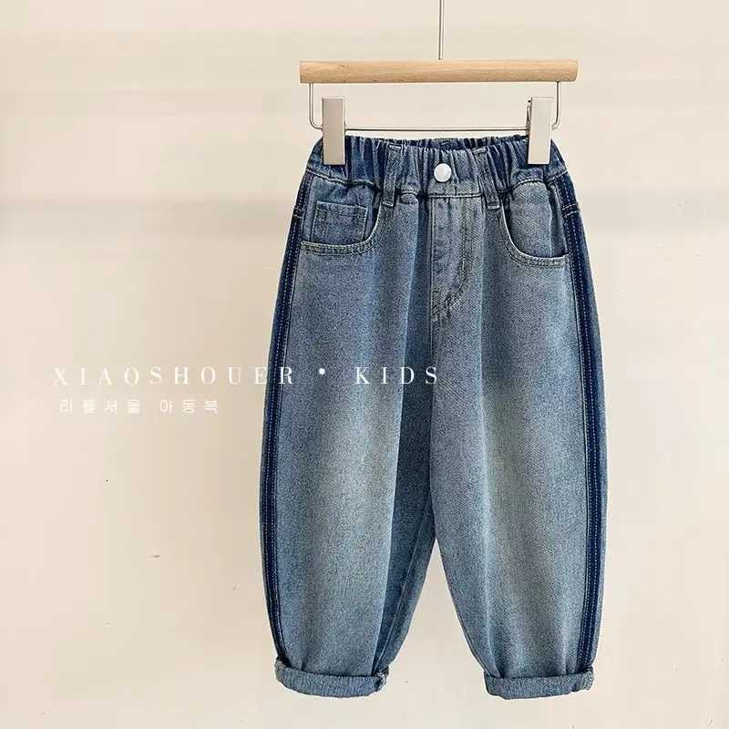 Spring and Autumn Childrens Loose Pants Boy Baby Pants Solid Kids Jeans Casual Boys Denim Pants Soft Girls Fashion TrousersT251017