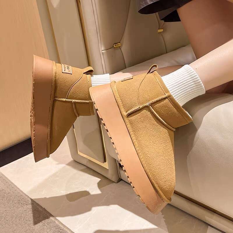 Thick Sole, Increased Waterproof, Snow Boots For Women In 2024 Winter, New Plush, Thickened, And Anti Slip Northeast