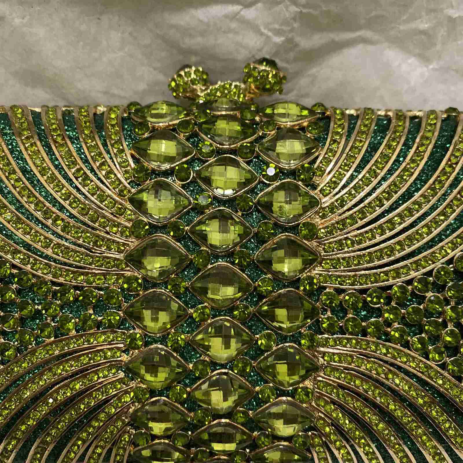 Hollow Out Green Rhinestone Crystal Evening Party Bags Gold Metal Clutch Female Wedding Purses Diamond Handbags Money Clutches Z251017