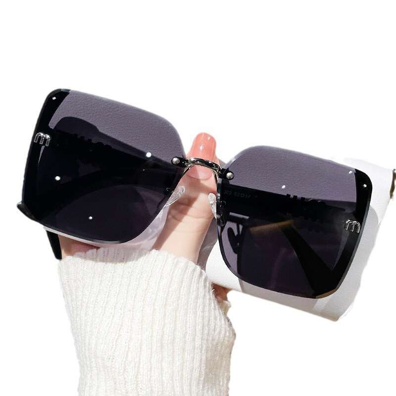 New Fashion Cut Edge Half Frame High Quality Trendy Simple Sunglasses for Women with Fine Glitter
