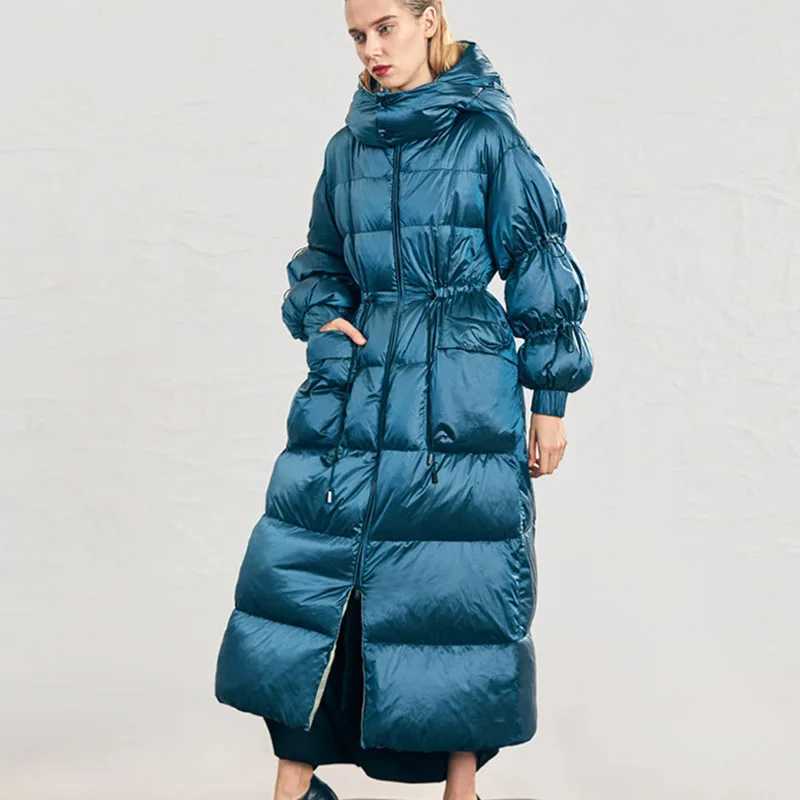 Overcoat HighQuality Hooded Women Down Jacket 2025 New Winter 90 White Duck Down Warm Loose Waterproof Womens Down Jacket H671 W251016