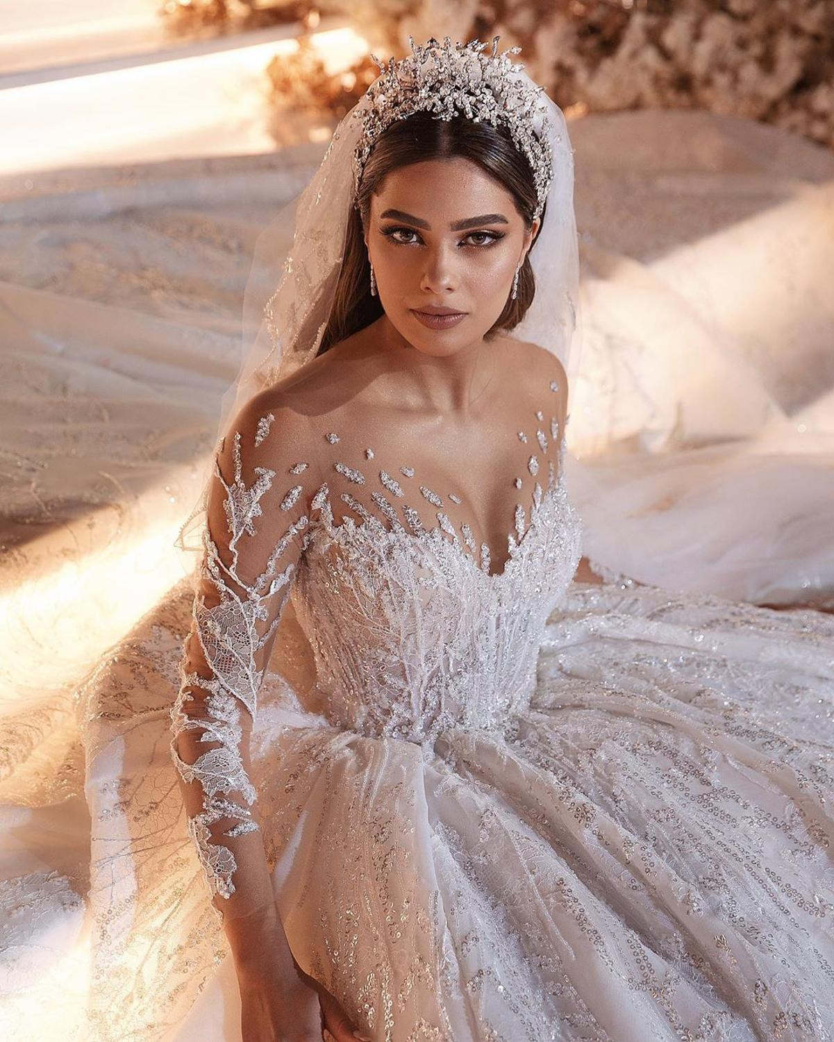 Luxury Glitter Wedding Dresses Sequined Beaded Lace Appliques Tulle Bridal Gowns Ball Gown Customized Vestido De Noiva