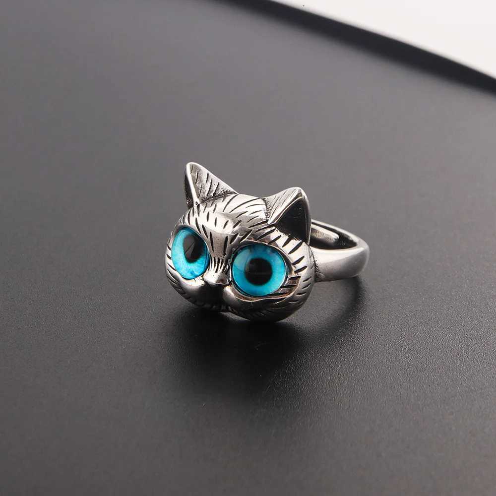 Cute Silver Color Alloy Cat Ring Fashionable Cat Eye Opening Adjustable Ring For Women Trendy Jewelry Accessories Gift Z251017