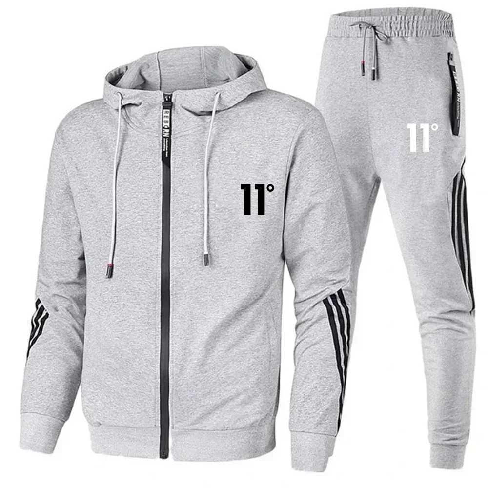 Autumn and winter printed fitness drawstring sweatshirt longsleeved outdoor sports fashionable mens set fitness sweatshirt Z251017