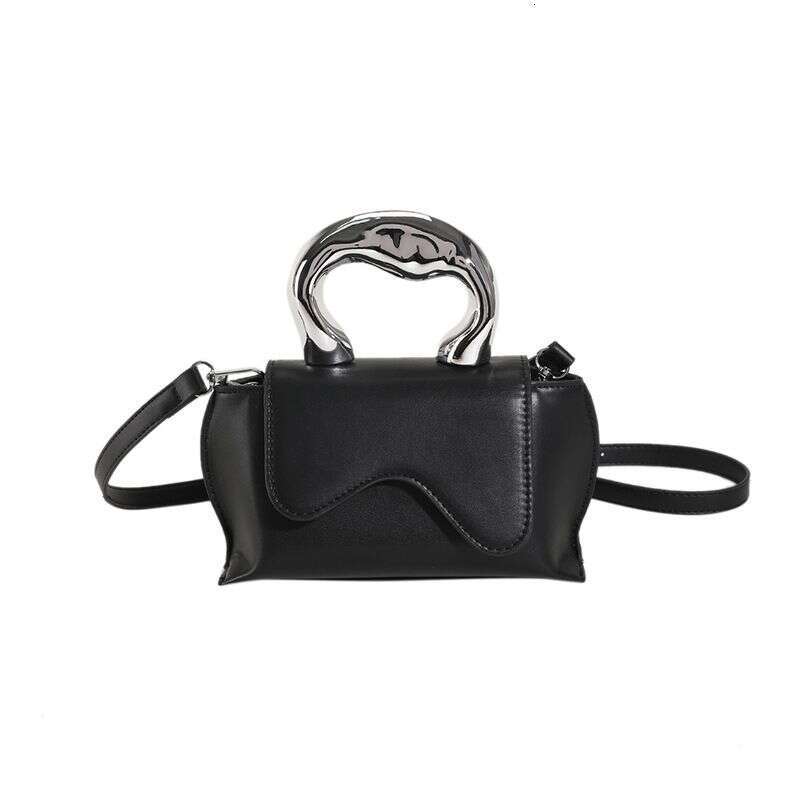 2025 Crossbody Bags Urban Elegant, Fashionable And Trendy, Western Style Crossbody Bag, Niche Design Bag