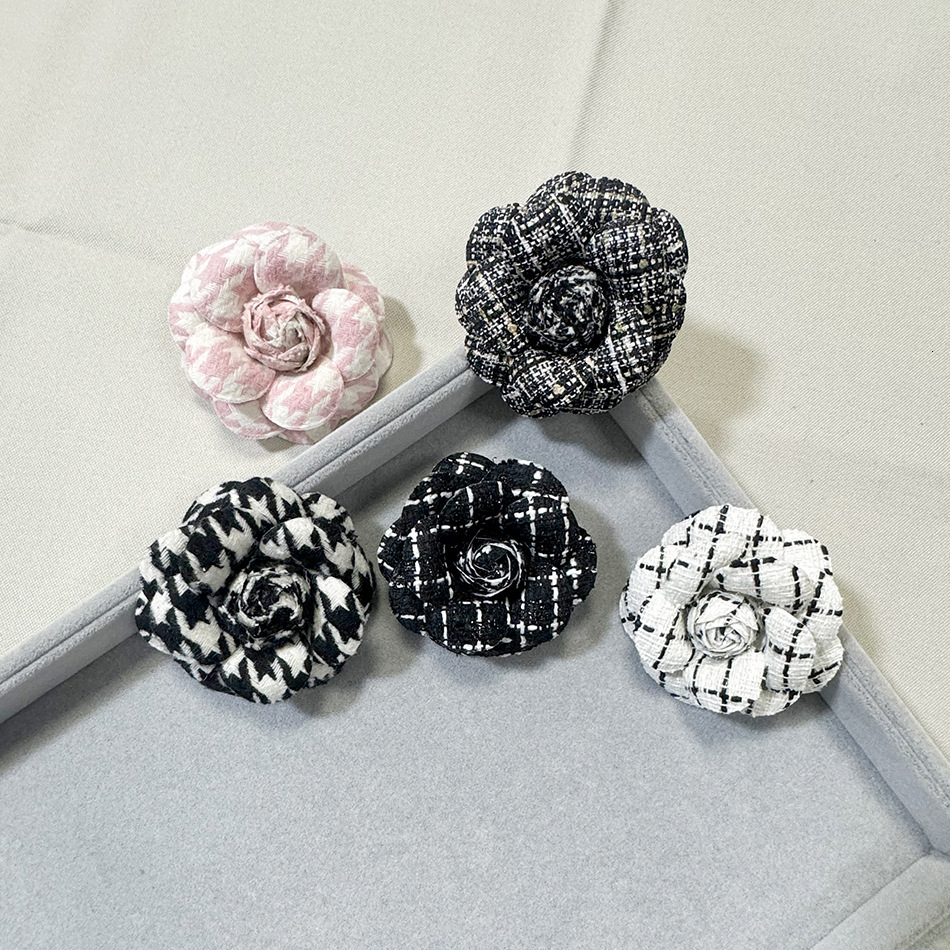 designer brooch suqi exquisite 7cm small style tweed camellia pin for women french highend fashion accessories brooch