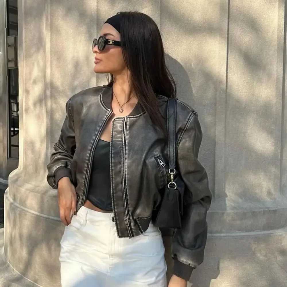 Women Washed Faux Leather Loose Jacket Vintage Gradient Zipper Short Coat Spring Lady Locomotive Chic Ecofriendly leather CoatT251017