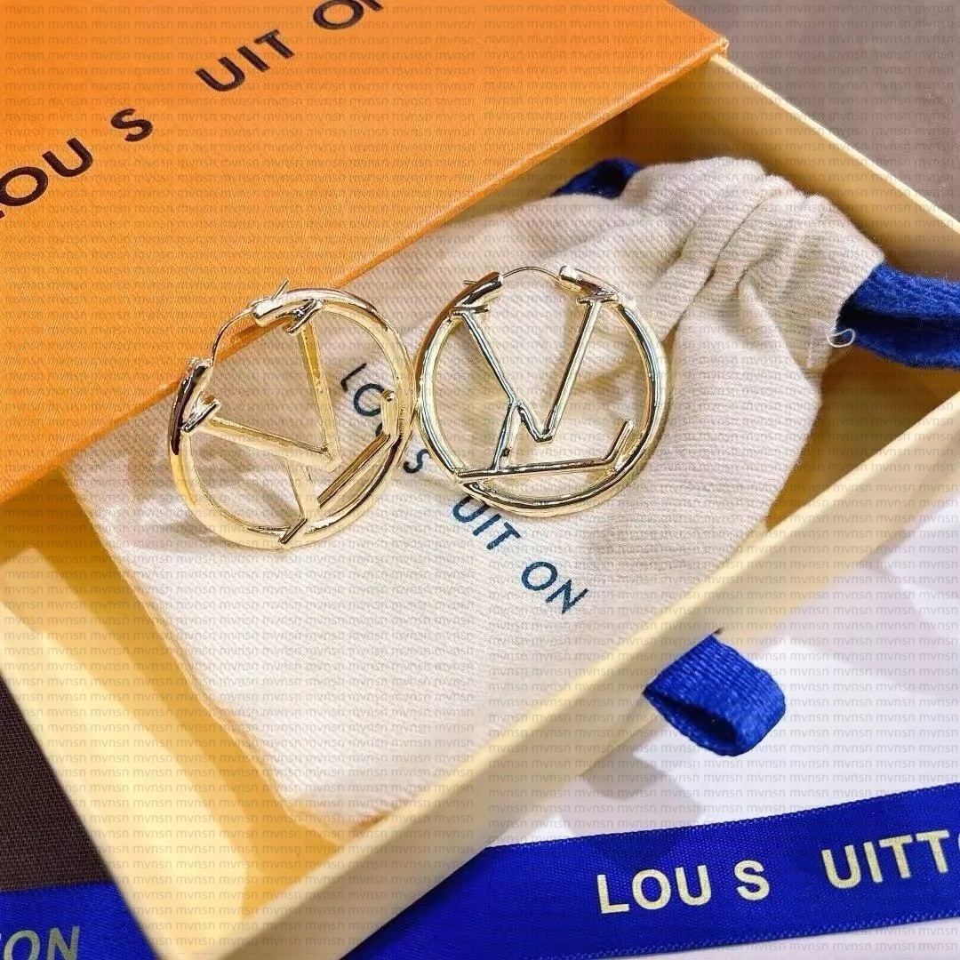 Earrings Designer Earrings for women classic Letter Stud Earrings 18K Gold Fashion Earings Luxury Jewelry Wedding earrings Anniversary gift