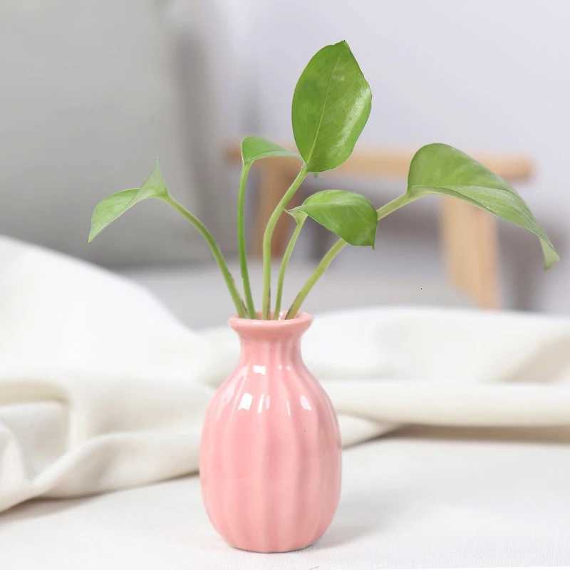 Ins Ceramics Flower Vase Nordic Hydroponics Vases Creative Room Decor Mini Flower Plant Bottle Pots Table Ornament Colorful Vase C251017