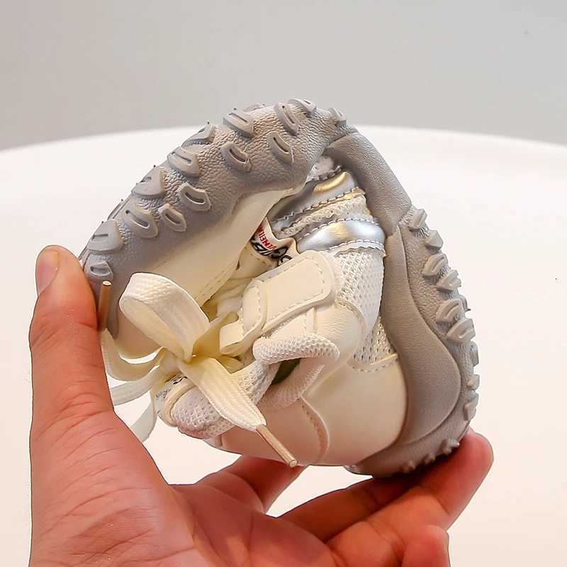 Childrens De Training Shoes 318 Years Old Beige Breathable Boys Girls Single Shoes Four Seasons Soft Nonslip Kids SneakersT251017