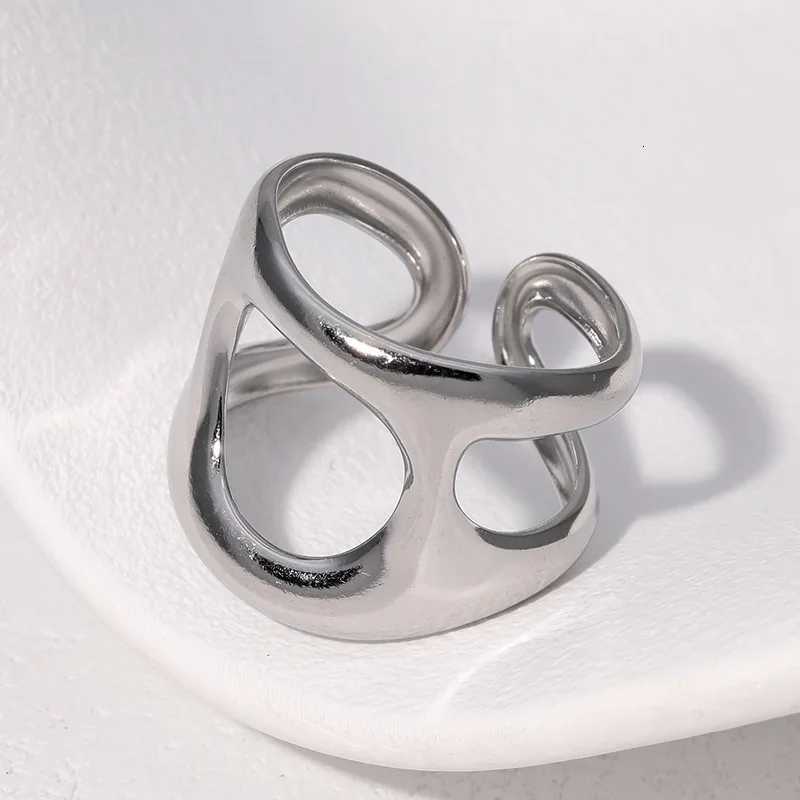 2025 New Simple Geometric Hollow Ring Neutral Design Book Jewelry Open Stainless Steel Rings W251017