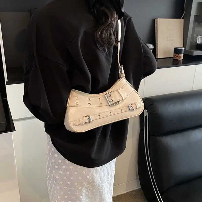 Small Cute Underarm Shoder Bags for Wen Trend Design Leather Handbags and Purses Y2K Sier Red Hand Bag Wen Bag D251017