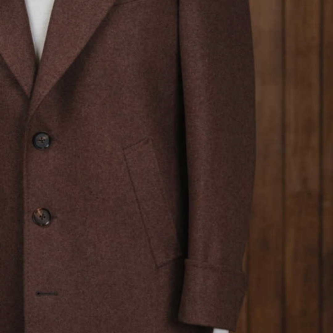 Vintage Wool Blend Men Long Coat Single Breasted Peaked Lapel Wedding Tuxedos Business Occasion Customized One Piece