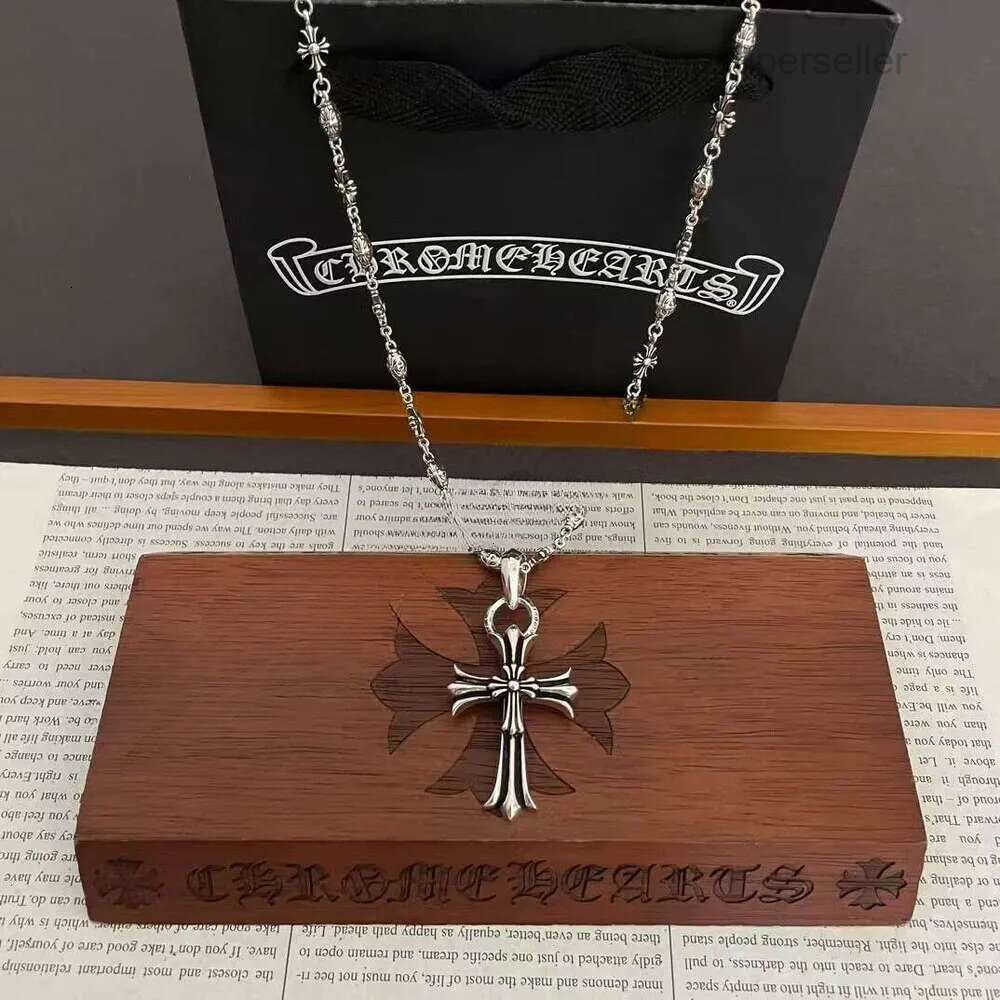 Chrome Pendant Necklace Necklaces Designer Pendant Ch Necklace Cross New Vintage Pendant Cross Crome Chain Couples Black Chain White Diamonds Chrme Jewelry AA