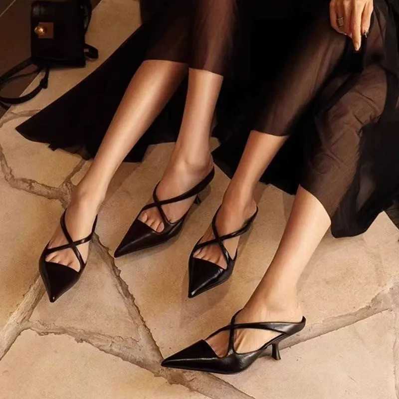 Elegant Leather Muels Sandals Women Sexy Pointy Toe Cross Strap Design Slide Sandals Luxury Party Dress Heels Sandalias De Mujer Z251015